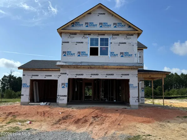 189 Ashley Heights Drive, Aberdeen, NC 28315