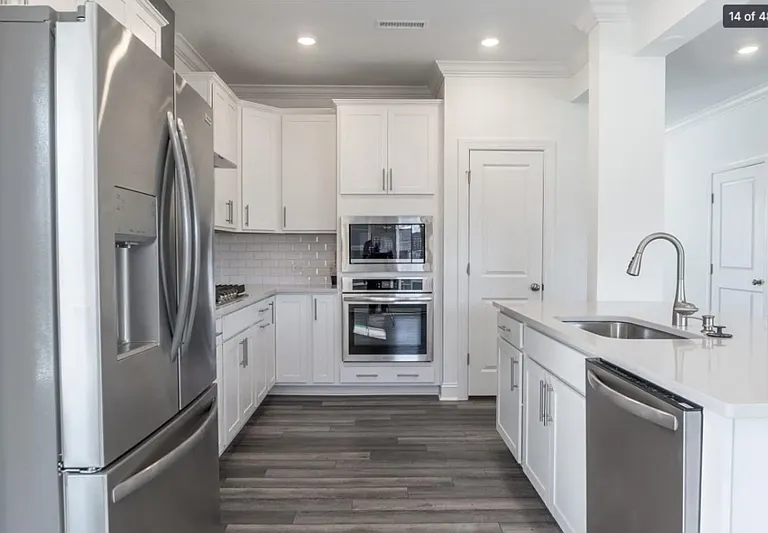 1441 Hazelnut Ridge Ln — Photo 5