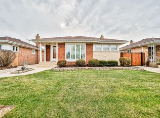 7647 W Victoria St, Chicago, IL 60631