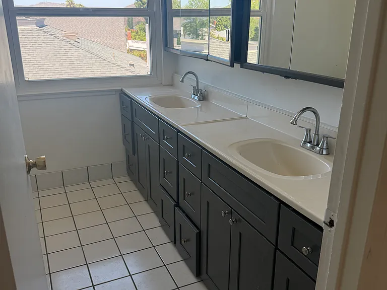 739 W San Martin Pl — Photo 12