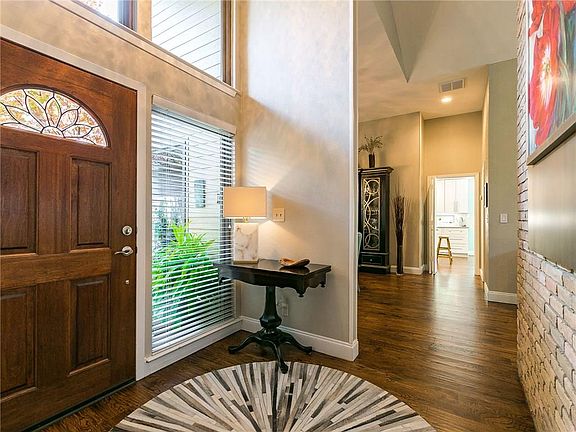 4th image of 17411 Oakington Ct