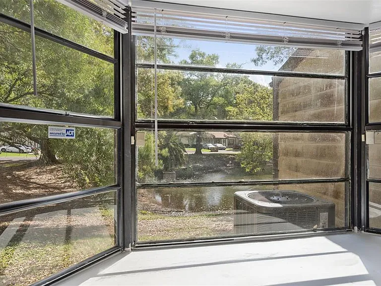 10307 Councils Way — Photo 21