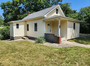 48 Maple Rd, Rocky Point, NY 11778