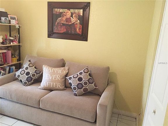 4th image of 8301 Canosa Pl