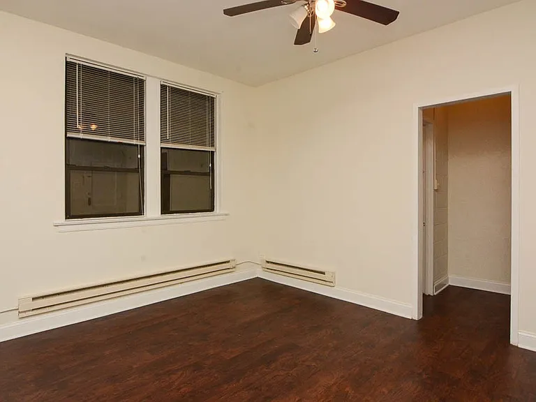 3345 N Marshfield Ave #501 — Photo 6