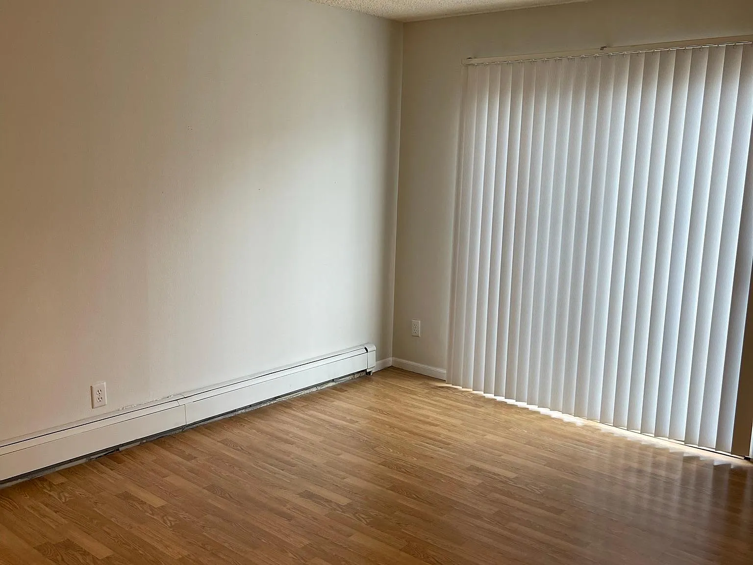 1 bed, 100 sqft, $1,186 — Photo 4