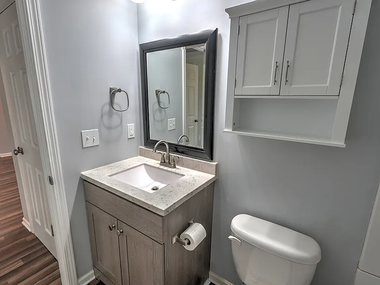 516 N Logan St — Photo 19