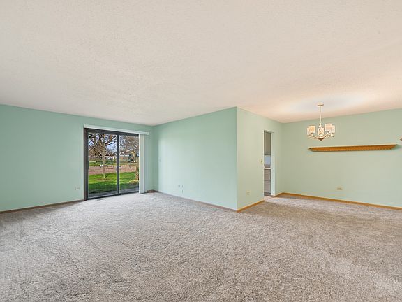 3rd image of 688 Catherine Ct Unit 0