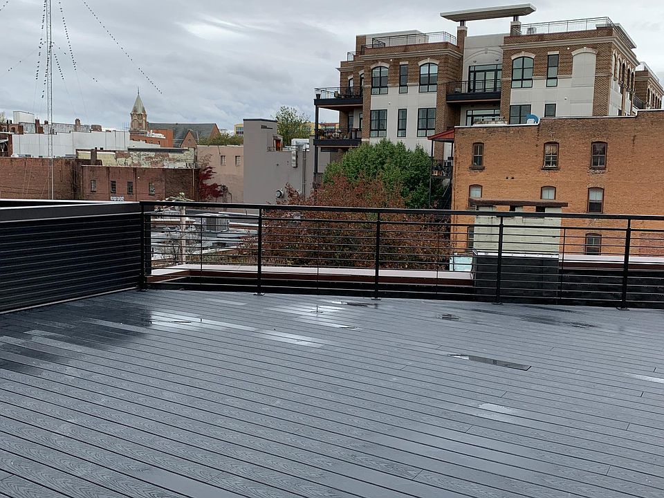 shared roof top deck