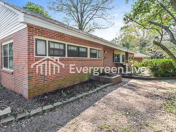 2nd image of 3514 Prince George Dr