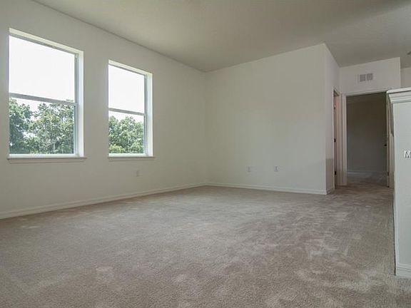 5th image of 14248 Alistar Manor Dr
