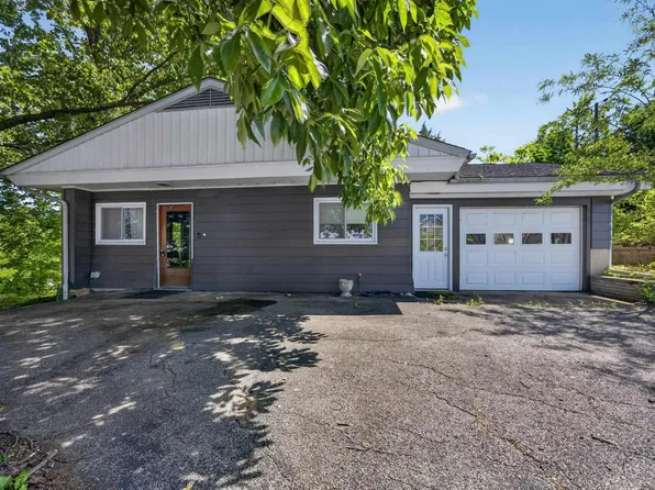 1526 25th St, Bedford, IN 47421