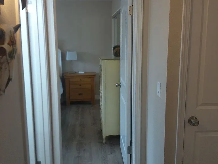 1640 Emerald Dr — Photo 27