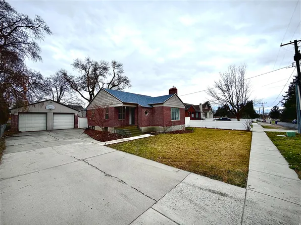 1944 Spring Ln, Salt Lake City, UT 84117