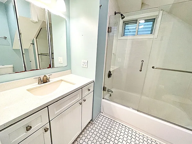 242 Princeton St #1 — Photo 11