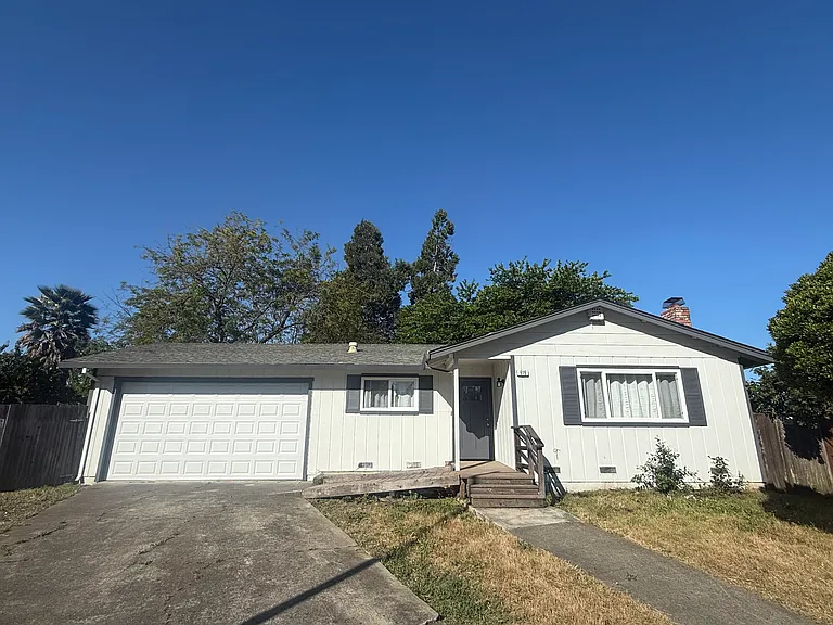 919 Lodi St — Photo 1