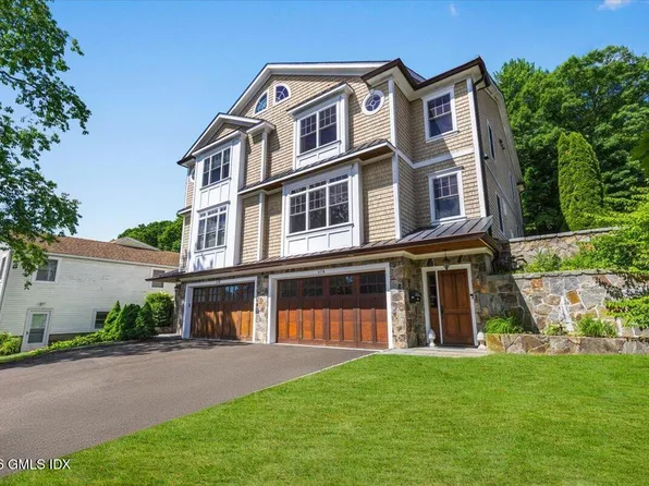 40 Oak Ridge St #2, Greenwich, CT 06830