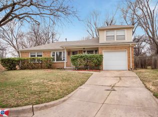 959 Lexington Rd, Wichita, KS 67218