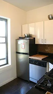 Rented by Platinum Properties | media 32