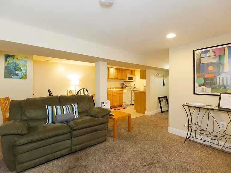 435 Manor Pl NW — Photo 8