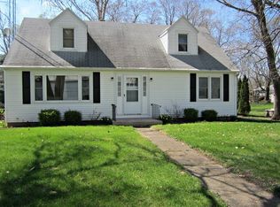 1331 Steward Rd, Steward, IL 60553