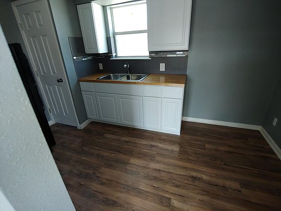 2nd image of 1804 Morgan Ave #B