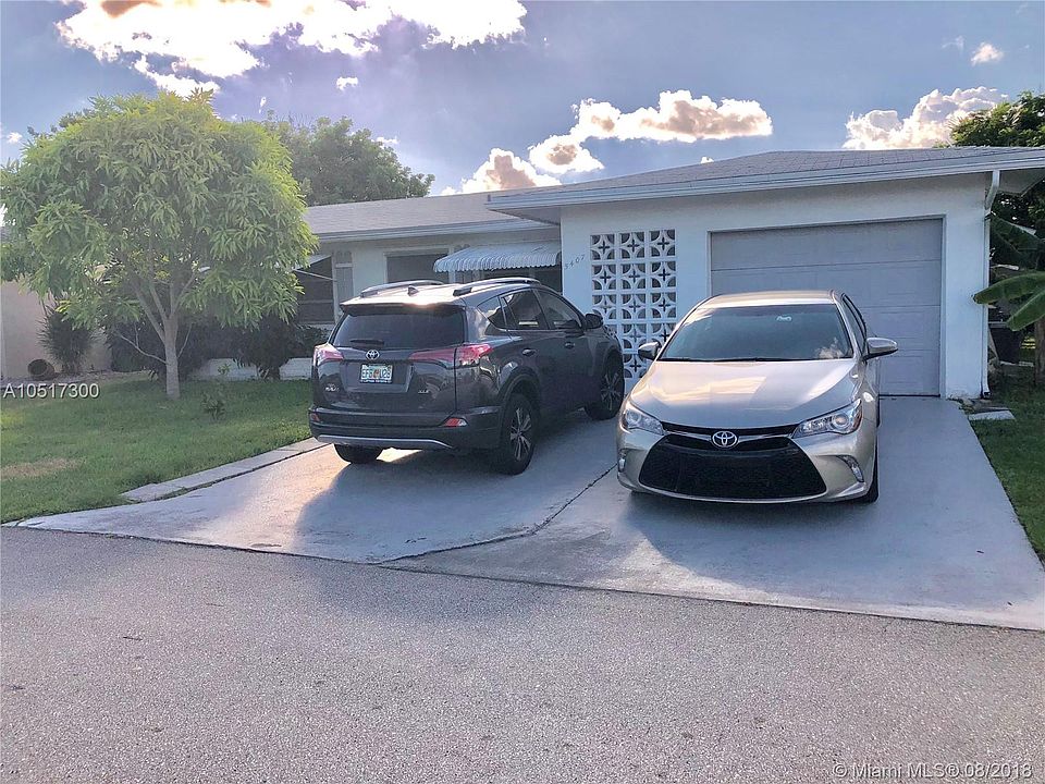 1st image of 5407 NW 49th Ave
