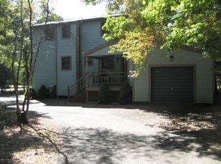 170 Oak Pl, Blakeslee, PA
