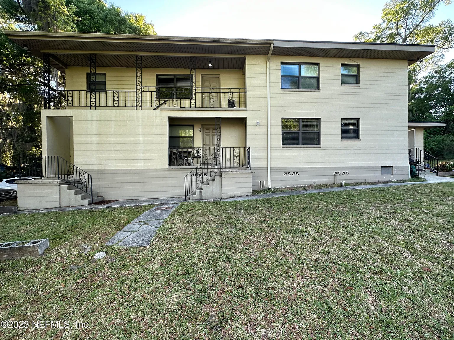 1 bed, 1.0 bath, 600 sqft, $900 — Photo 3