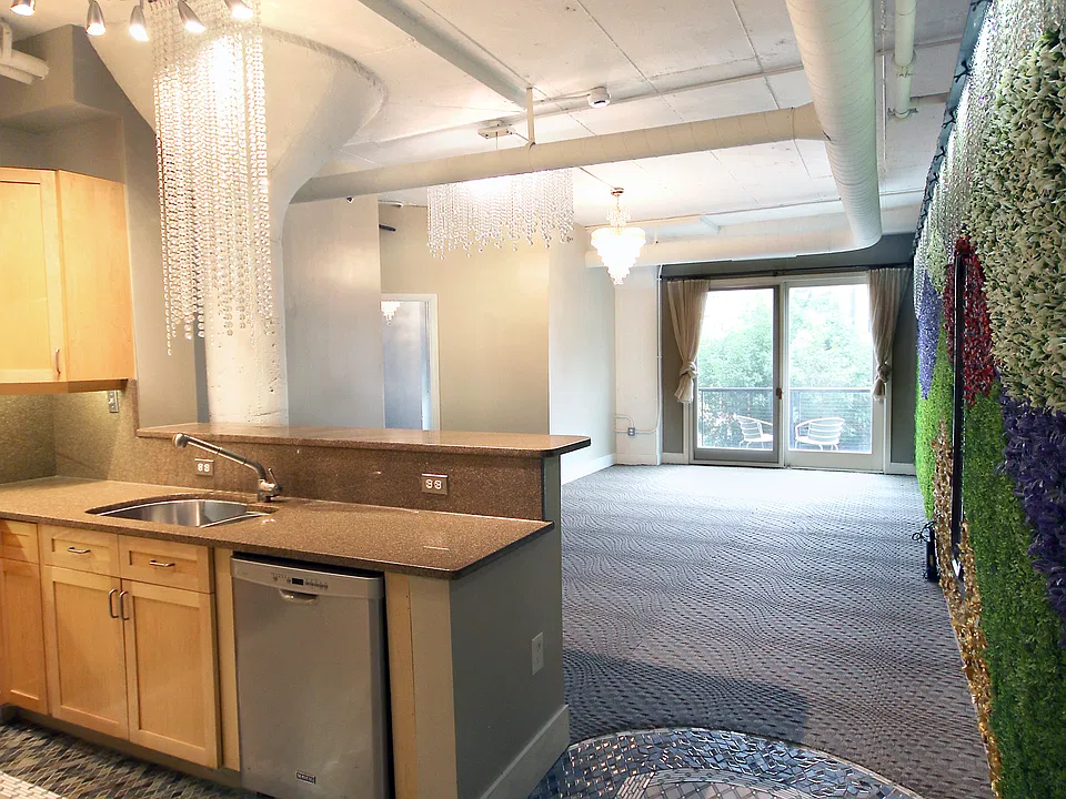 1700 Kalorama Rd NW #201
