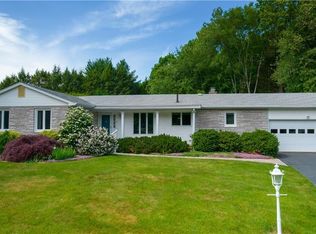 9 Meadow Ln, Norwich, CT 06360