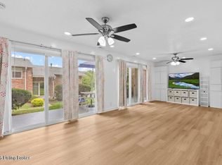 640 Zorn Ave APT 9B, Louisville, KY 40206