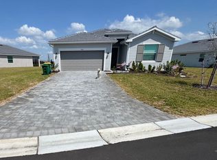 7793 Lakes Edge Ln, Port Charlotte, FL 33981