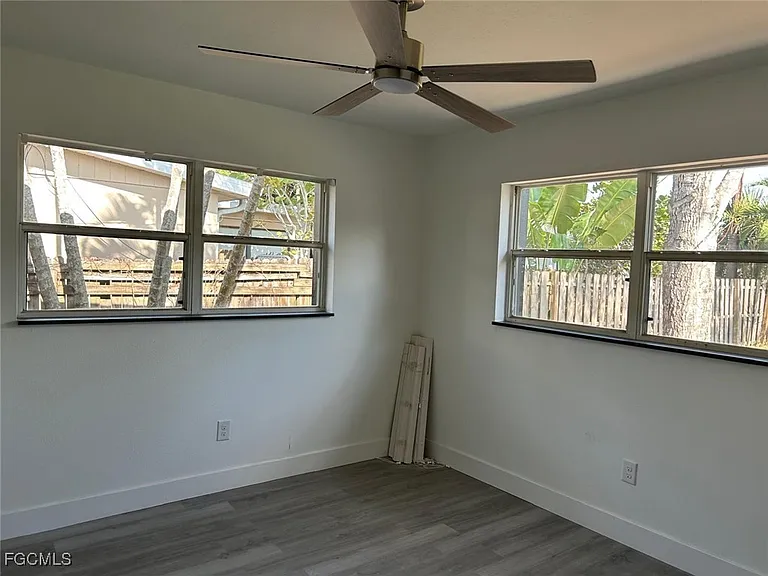 3835 Arlington St — Photo 23
