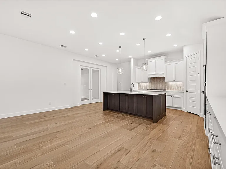 29731 Brushy Gables Dr — Photo 13