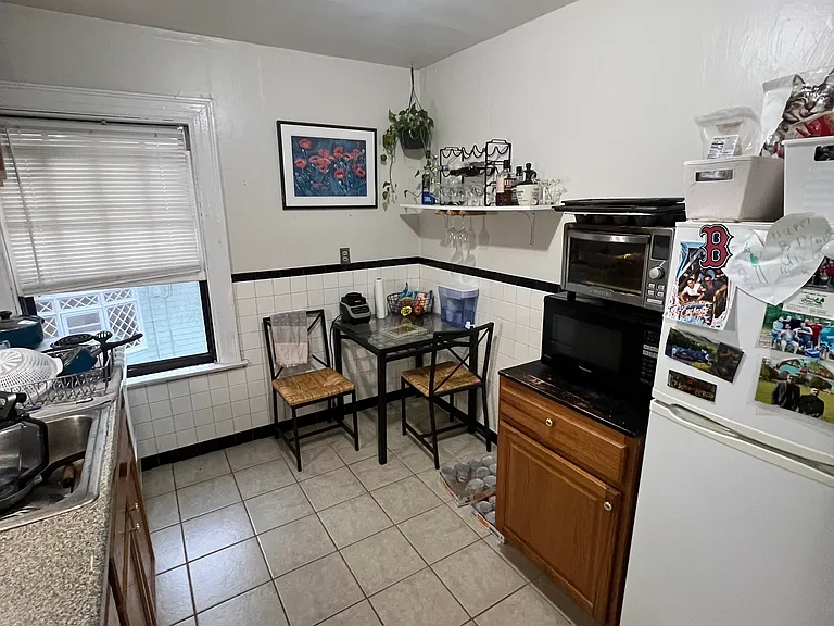 16 Braemore Rd #4 — Photo 11