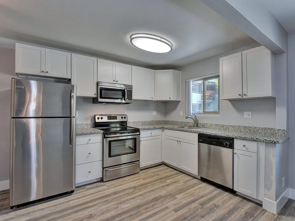 3488 Agate Drive