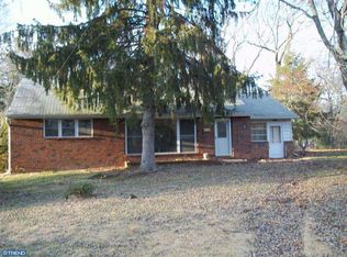 100 Paradise Dr, Voorhees, NJ 08043