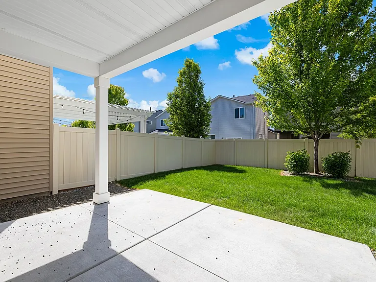 4061 E Esperanto St — Photo 17