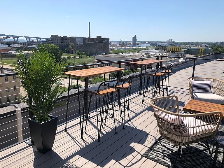 Maxwell Lofts — Photo 19