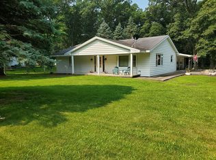 2035 N 2200 East Rd, Watseka, IL 60970