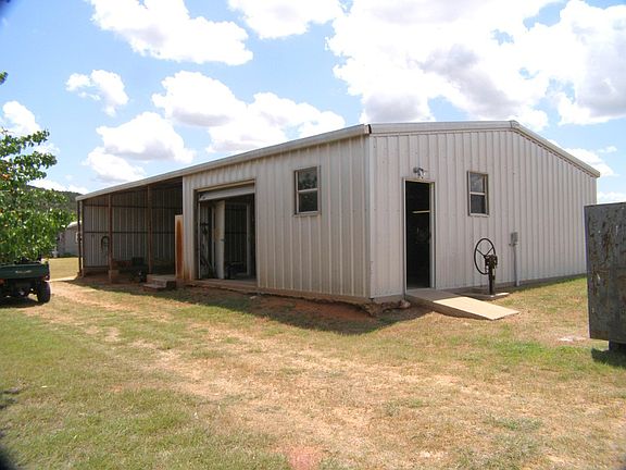 3rd image of 500 County Road 253