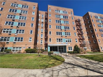 98 Dehaven Drive #3G, Yonkers, NY, 10703