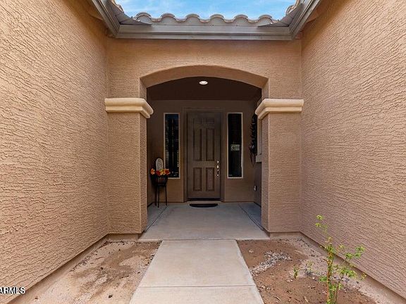 4th image of 16151 W DESERT FLOWER Drive