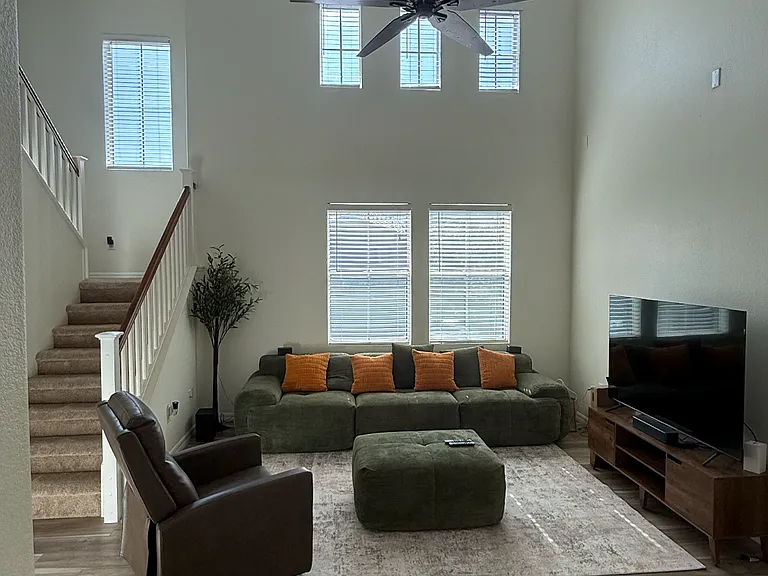 1510 Plaza Centre Dr #105 — Photo 1
