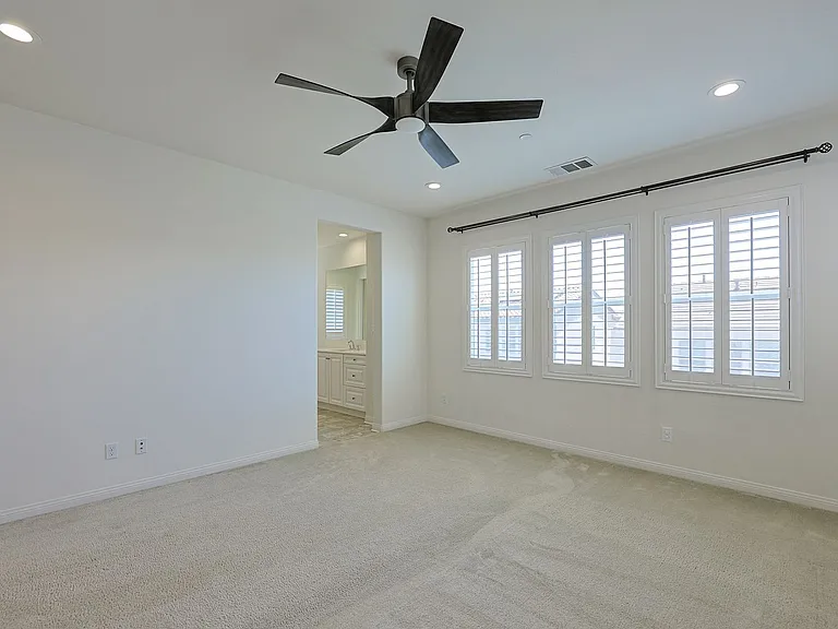 1098 Camino Levante — Photo 20