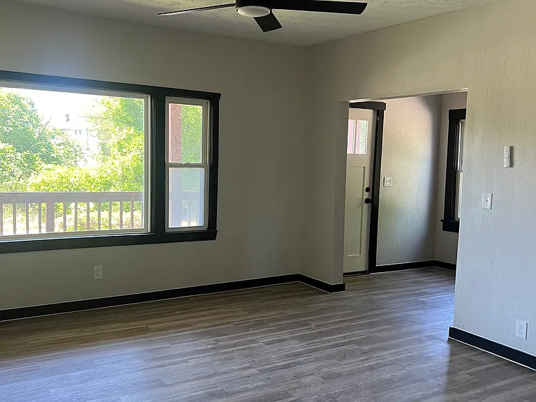 14765 Wemple Rd — Photo 7