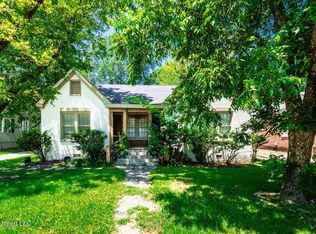 3811 N State St #A/B, Jackson, MS 39216