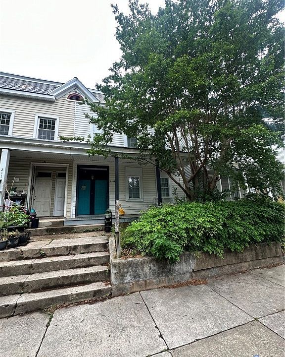 1st image of 2108 Parkwood Ave