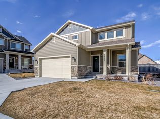 8081 N Quarter Mile Dr, Eagle Mountain, UT 84005